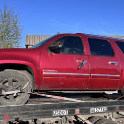 GMC  Yukon Denali 2004 Parts