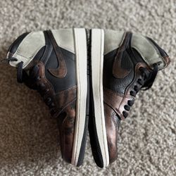 Jordan 1 High OG Petina