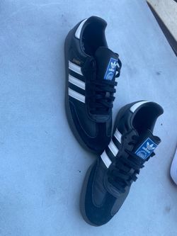 Man Tenis shoes size 10.5