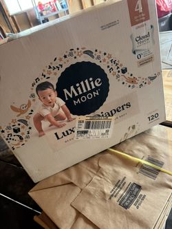 Millie moon Size 4 120 Count Diaper 