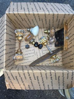 Vintage door nobs