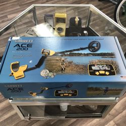 Garrett Metal Detector Ace 200