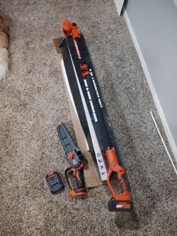 Mini chainsaw  and pole plus 2 battery pack & charger