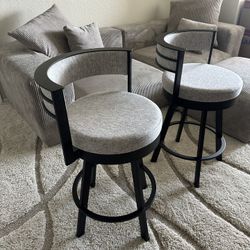 Barstool 