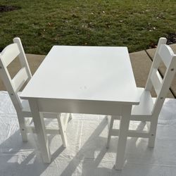 Melissa & Doug Wooden Table and Chairs Set - White - Used, but Good Condition.