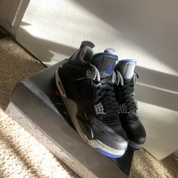 Air Jordan 4 Retro ‘Motorsports Alternate’