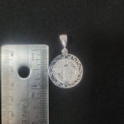 Saint Benedict Pendent/ Medalla De San Benito 