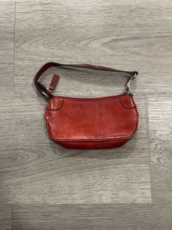 Vintage Pelle Studio Wilson’s Leather Womens Red Leather Wristlet/ Mini HandBag