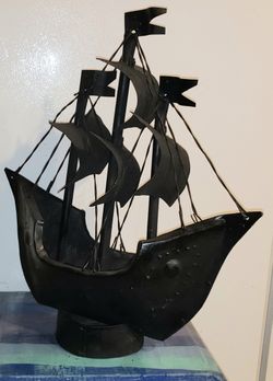 ANTIQUE Wrought-iron XL Ship