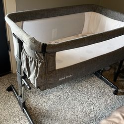 Bedside bassinet