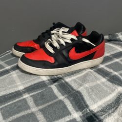 Nike Low Red and Black Ebernon