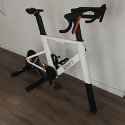 Zwift smart bike and cycle trainer wahoo kickr core 2
