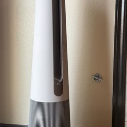 LG PuriCare AeroTower Air Purifying Fan