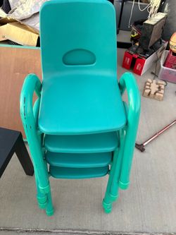Teal Kids Plastic Stackable Chairs Set of 4 and table