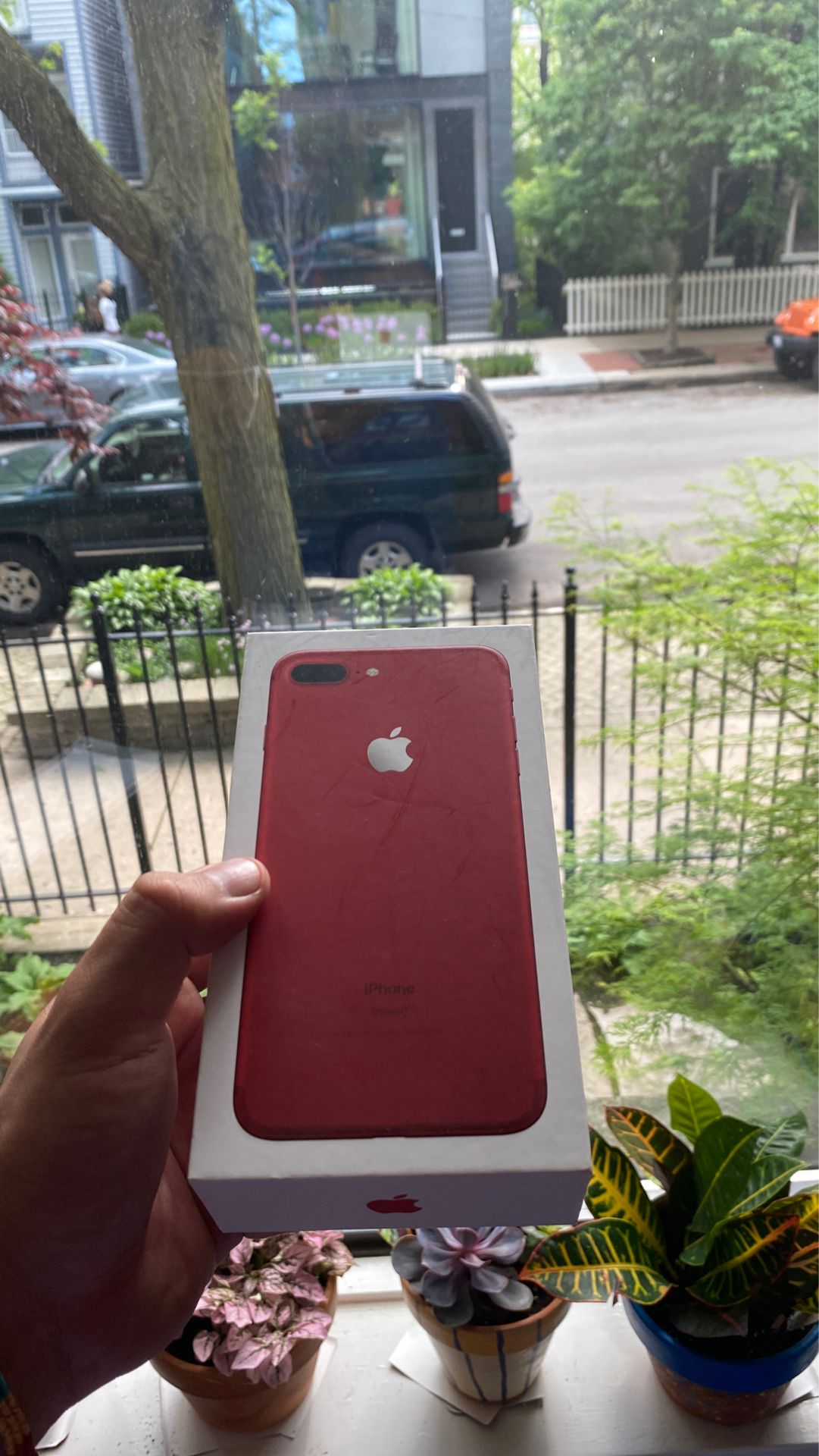 iPhone 7 Plus 128gb (Special edition Red)