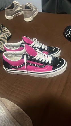 Pearliezed Pink Vans