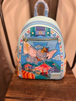 Loungefly dumbo backpack