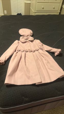 Size 4T Rothschild coat and hat