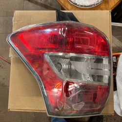 2014 Subaru Forrester Drivers Side Tail Light