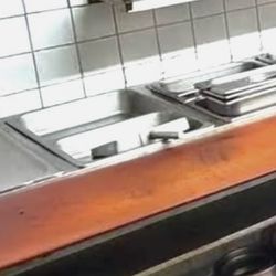 COMMERCIAL STAINLESS STEEL HOT FOOD WARMER.