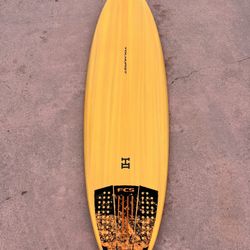 Tolhurst HI Mid Mini 6 Red Construction Surfboard