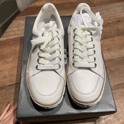 Brand New Vince Camuto Women’s Sneakers Size 6.5