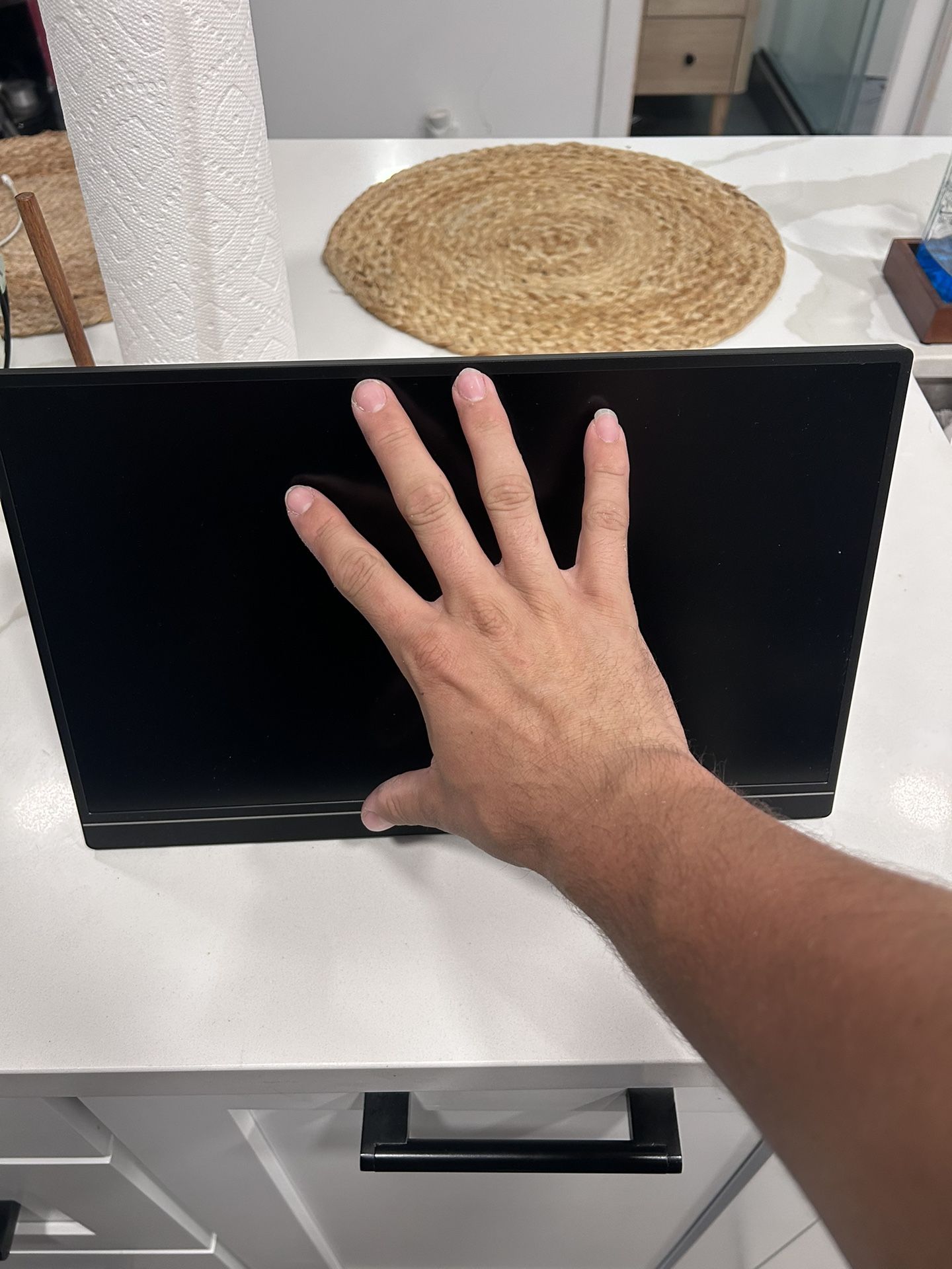 15” Arzopa Monitor 1080p
