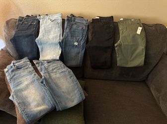 Skinny Jeans READ DESCRIPTION PLEASE