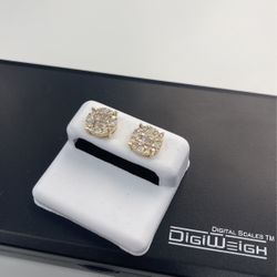 10K diamond Earrings / 10 KT Gold Earring / 10KT Real Diamonds 