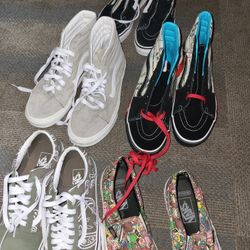 5 Pairs Of Vans Shoes 