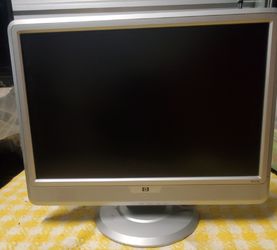 HP w22 22 inch LCD Monitor