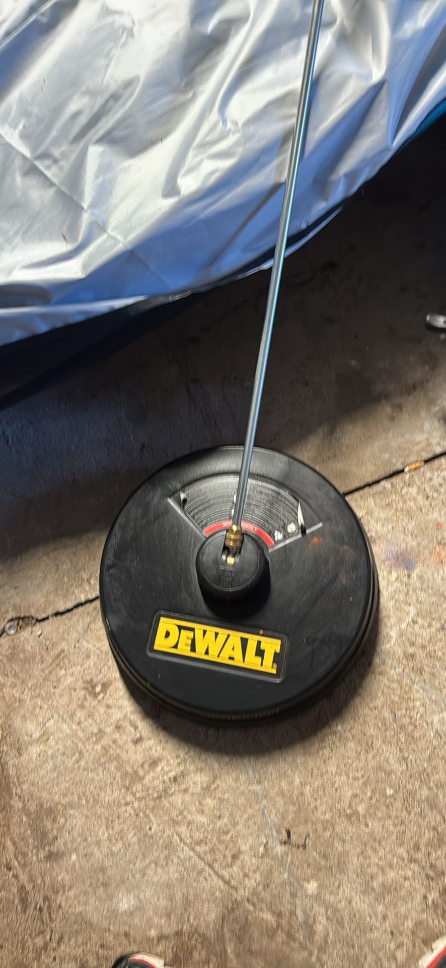 Dewalt Floor Scrubber