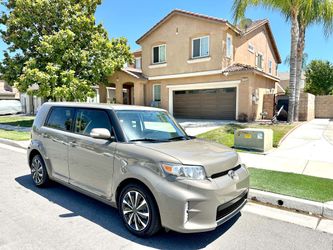 2014 Toyota Scion xB