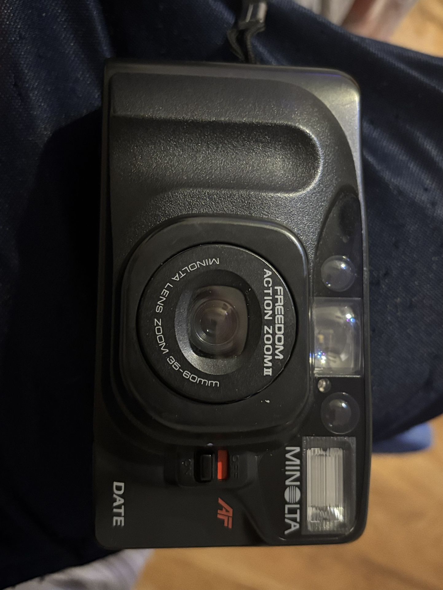 Minolta Freedom zoom II AF Point & Shoot 35mm Camera