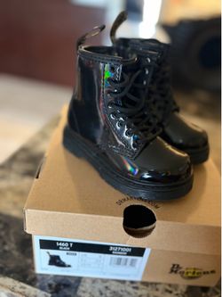 Dr .Martins