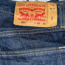 Levi’s 501 Color Dark Blue Size 32,30 