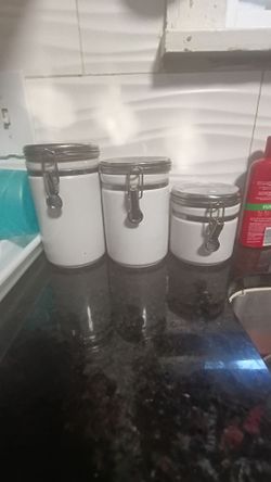 Kitchen utensils