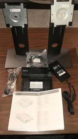 2 Dell Stands + Dell 130-W Docking Station