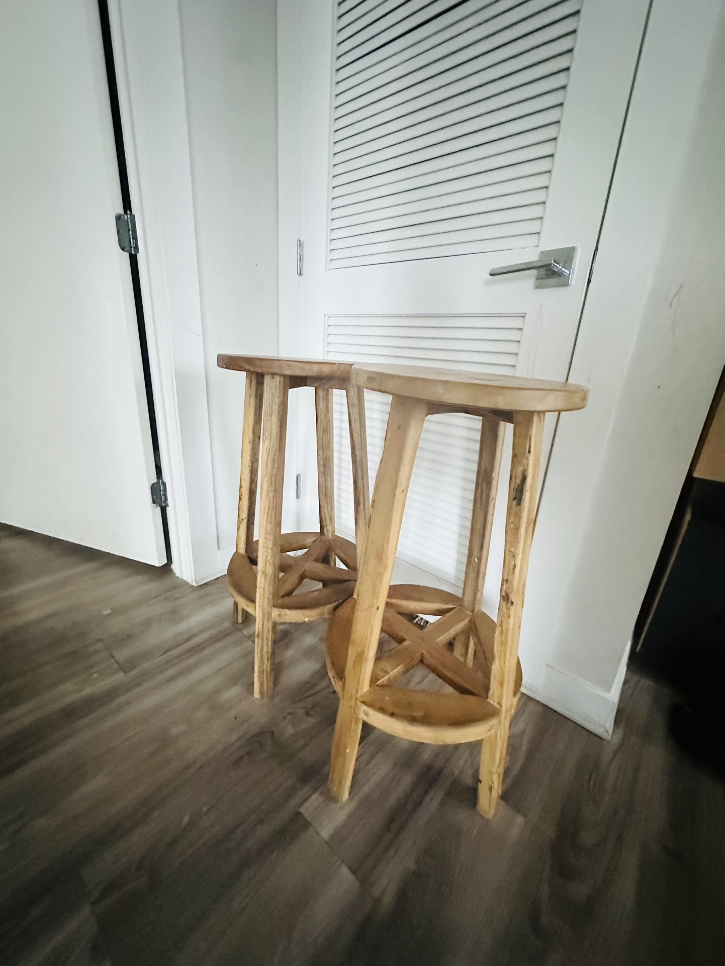 2 Wooden Stools