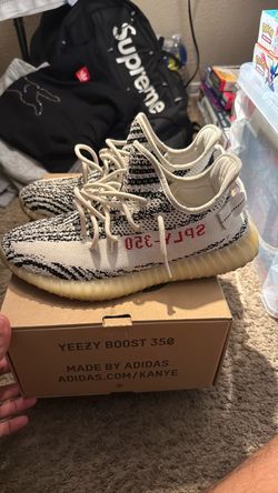Yeezy 350 zebra