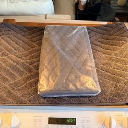 Door or Bath Mat - NEW