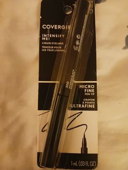 CoverGirl Intensify Me Liquid Eyeliner