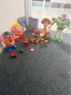 Toy Story Almost complete set of actual size bundles with monsters inc dvd and Toy Story limited edition ‘set movie 1,2 and 3