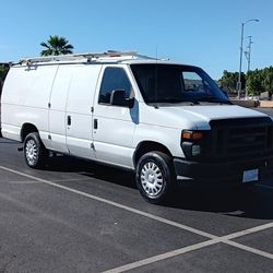2011 Ford E-250