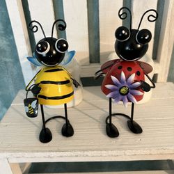 Two adorable tier tray metal bee & ladybug figures