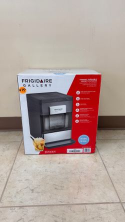 FRIGIDAIRE GALLERY CRUNCHY NUGGET ICE MAKER