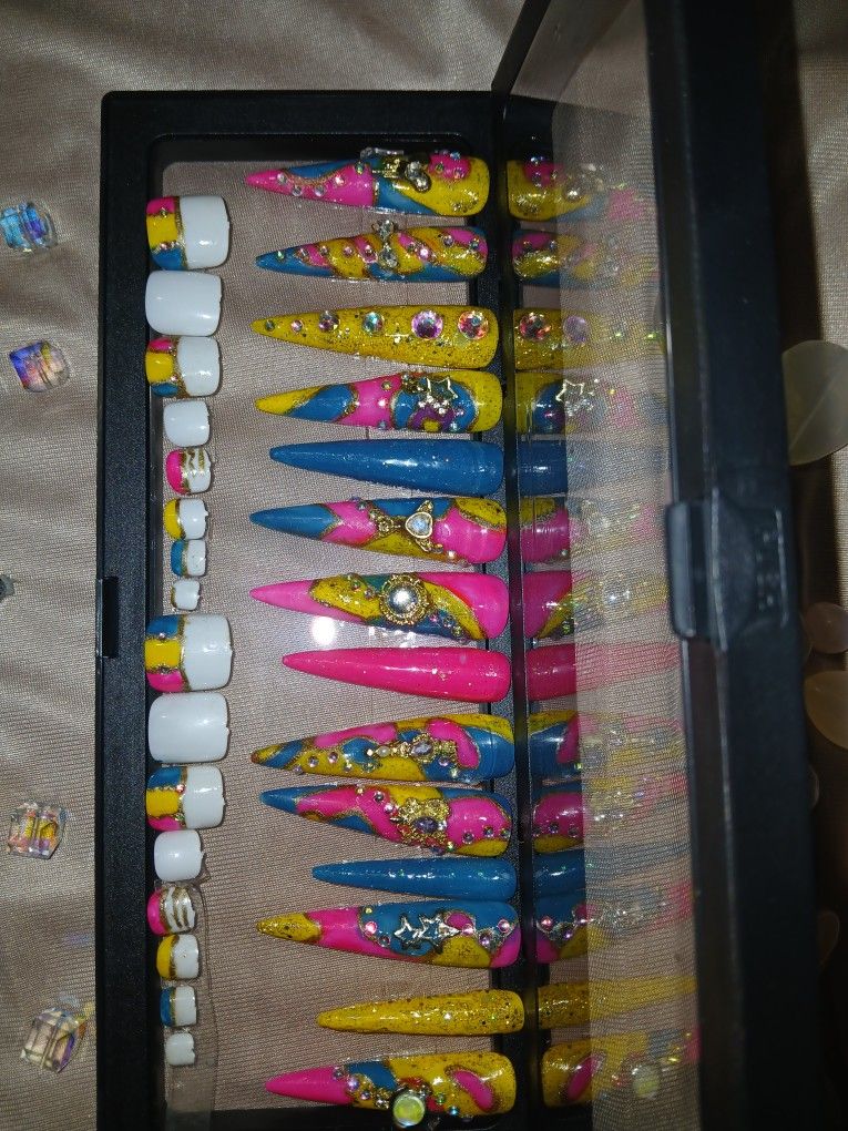 Unique Presson Nails