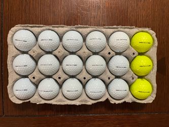 18 Assorted Titleist ProV’s