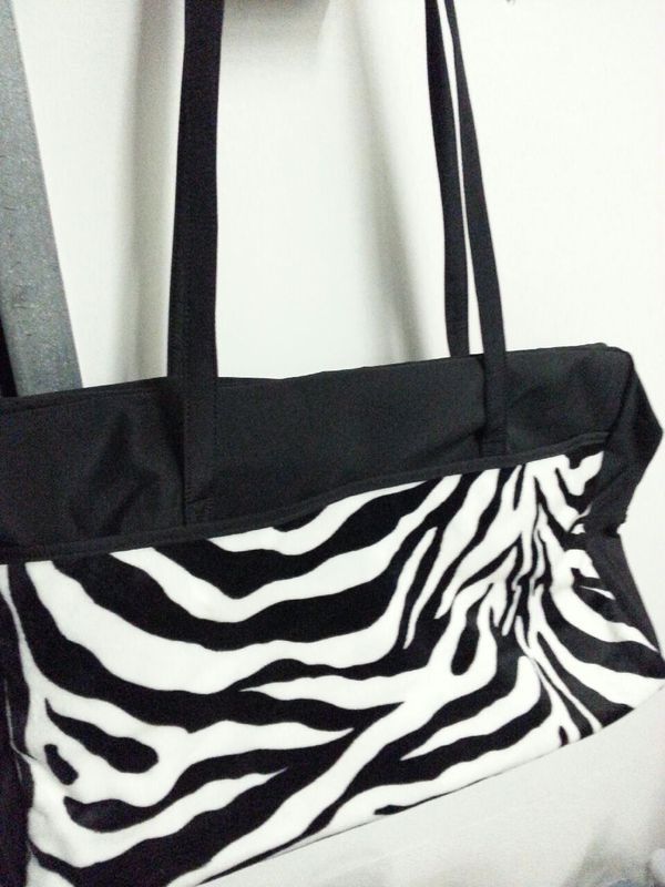 Ladies Zebra Design Tote Bag