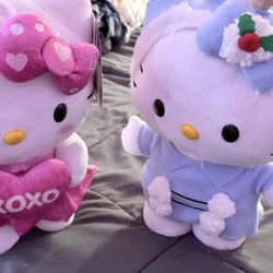 Hello Kitty Dancing Plush